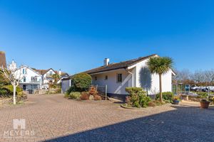 Photo 21- click for photo gallery